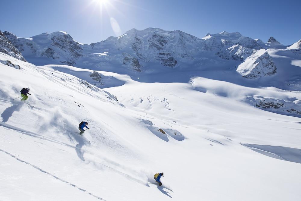 Hotel Saratz Pontresina Bagian luar foto