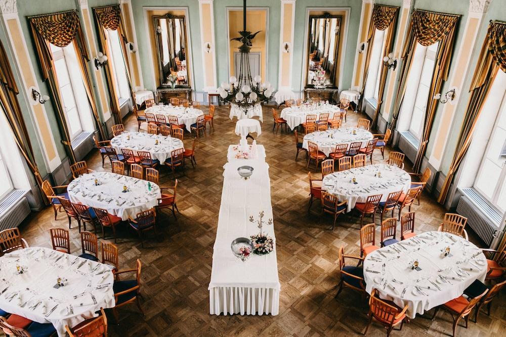 Hotel Saratz Pontresina Bagian luar foto