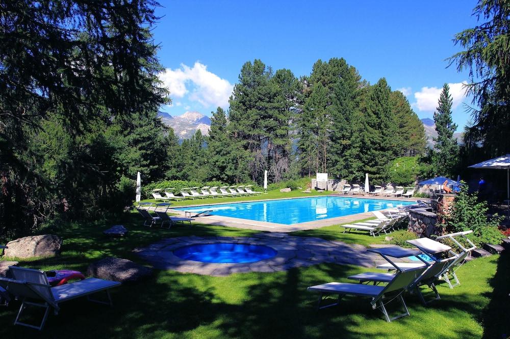 Hotel Saratz Pontresina Bagian luar foto