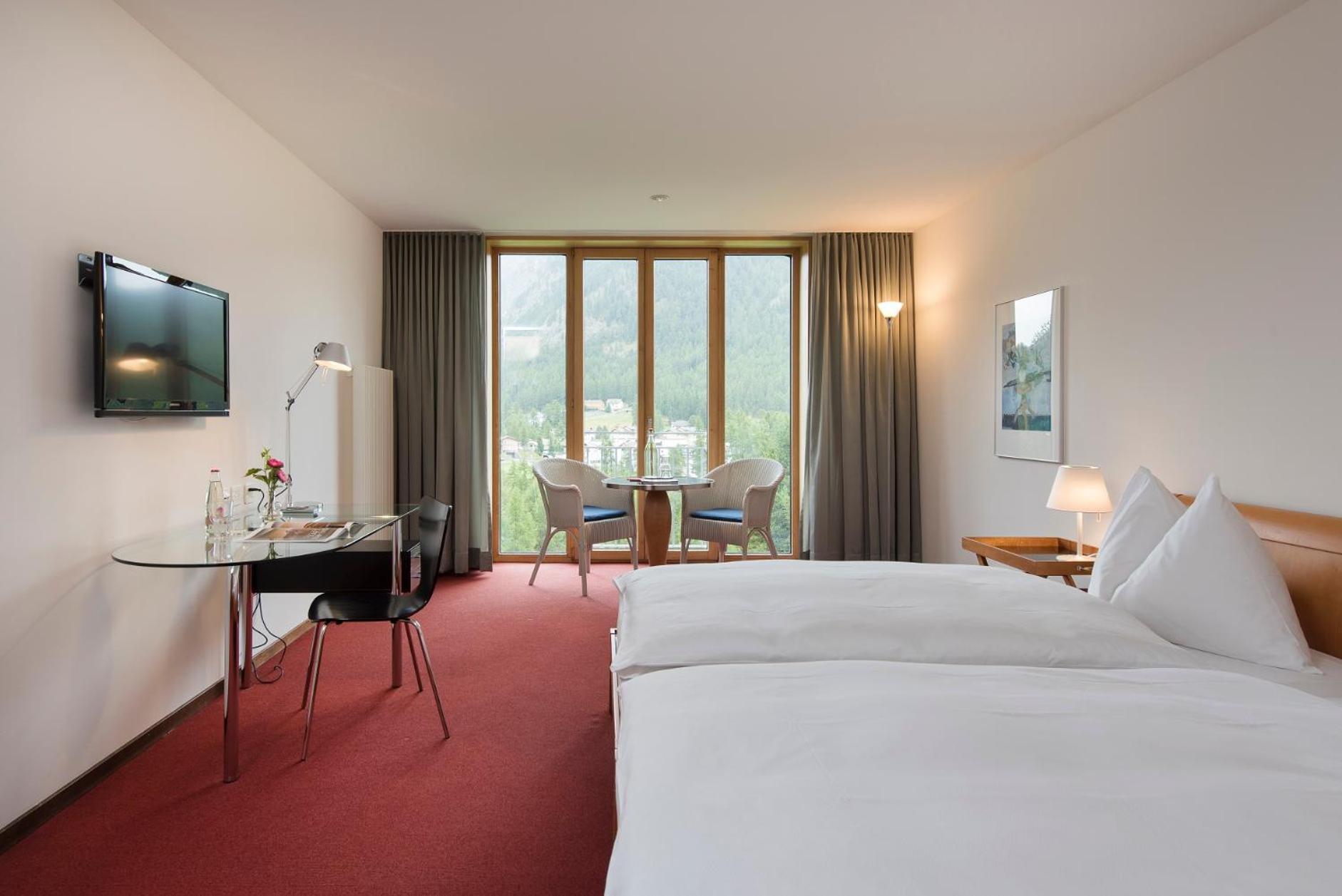 Hotel Saratz Pontresina Bagian luar foto