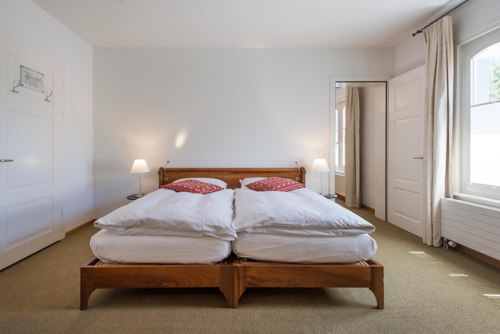 Hotel Saratz Pontresina Bagian luar foto