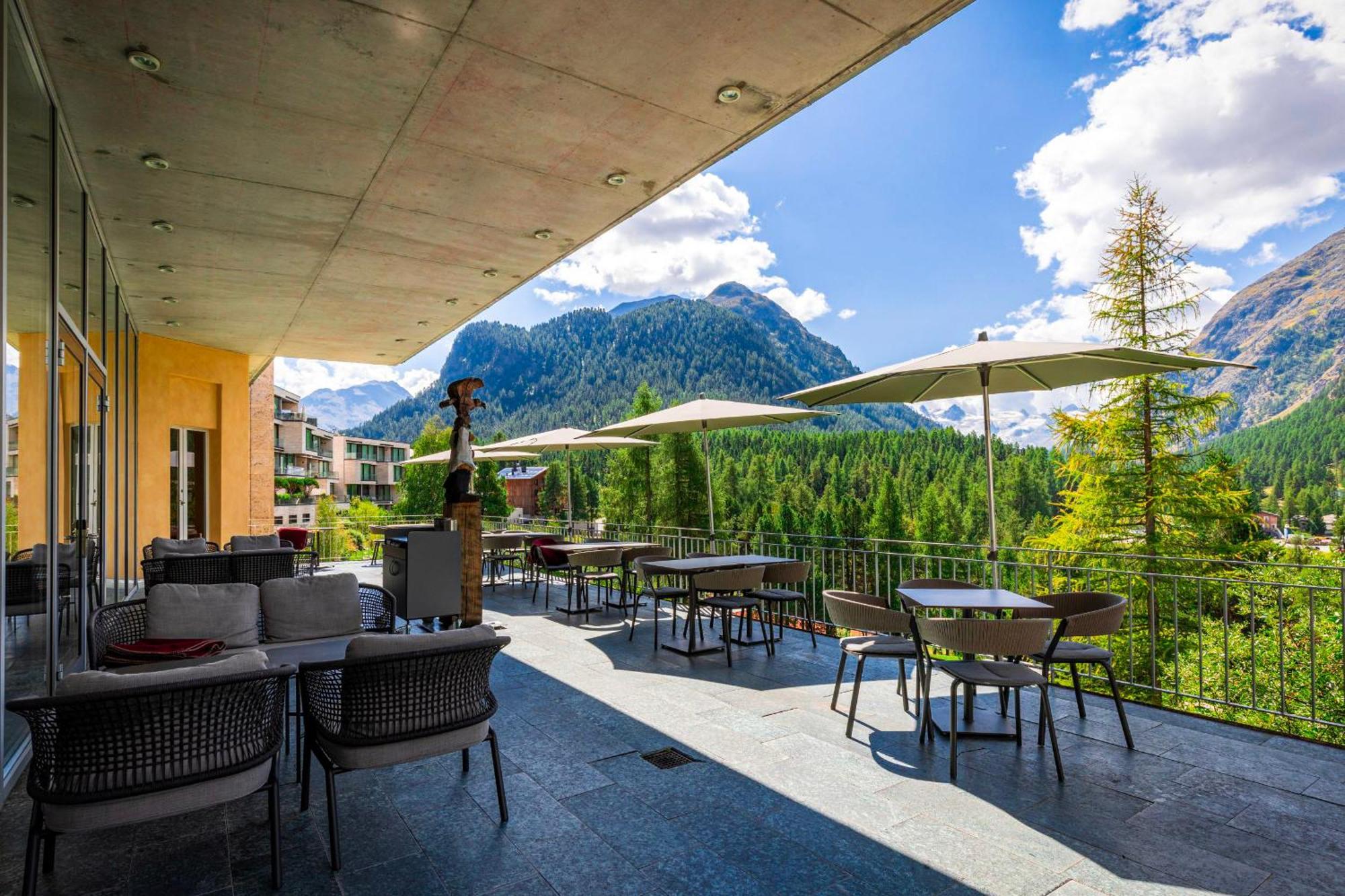 Hotel Saratz Pontresina Bagian luar foto